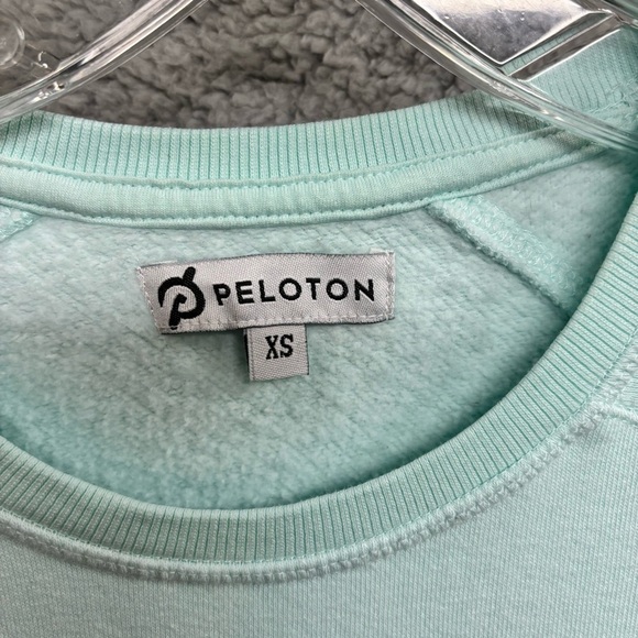 Peloton Sweater Extra Small Cotton Blend Graphic Sweater Cozy Workout - Picture 7 of 7